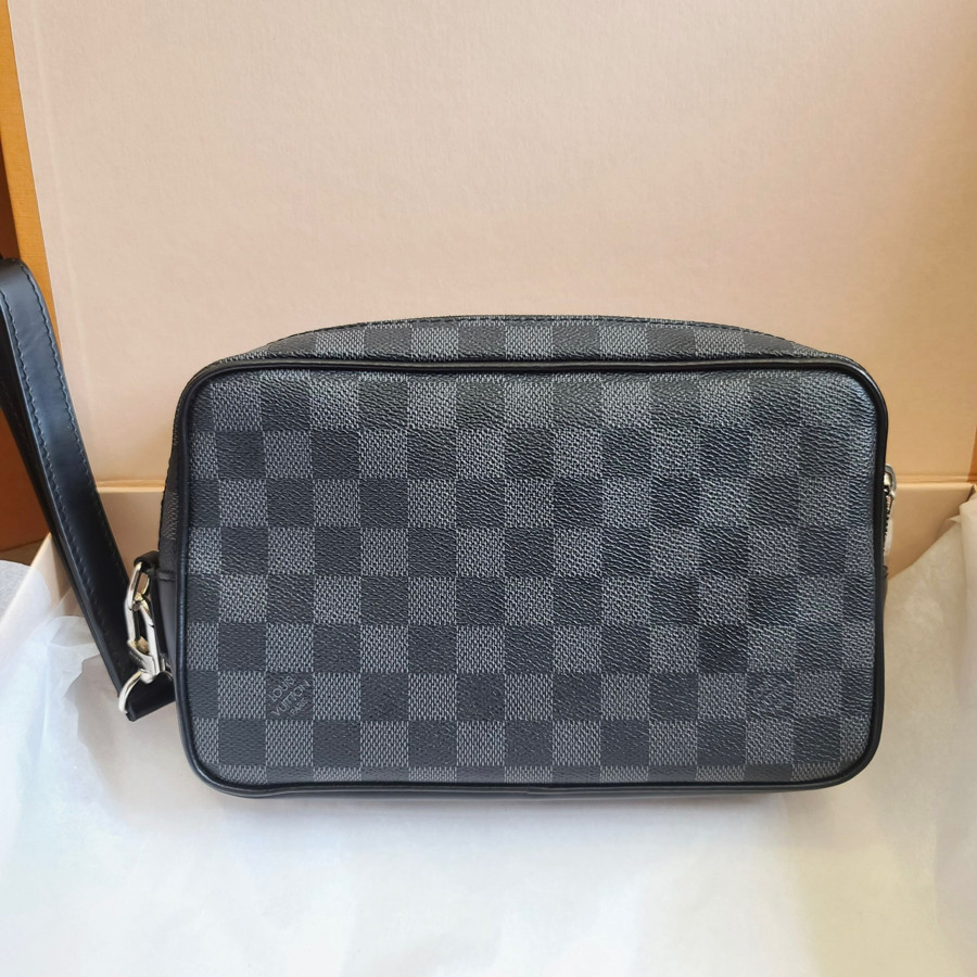 LV DAMIER GRAPHITE CANVAS KASAI CLUTCH