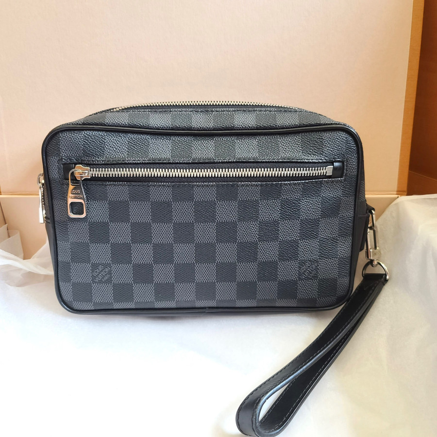 LV DAMIER GRAPHITE CANVAS KASAI CLUTCH