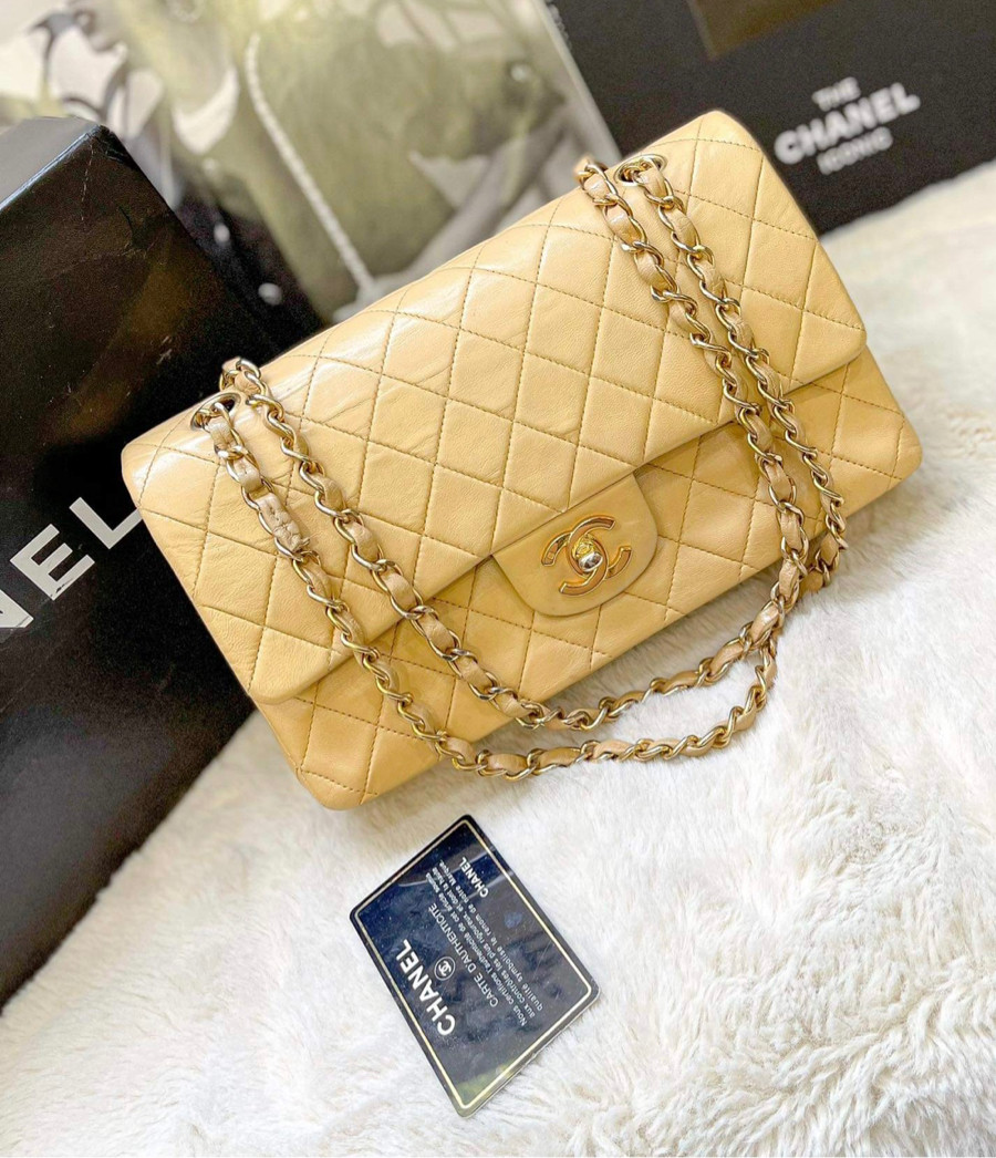 Chanel Vintage M 95%