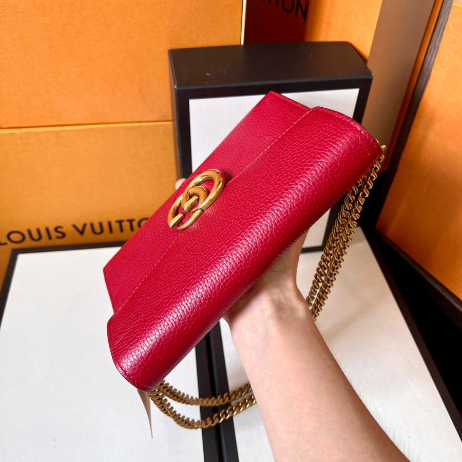 GUCCI MARMONT LEATHER CHAIN WALLET