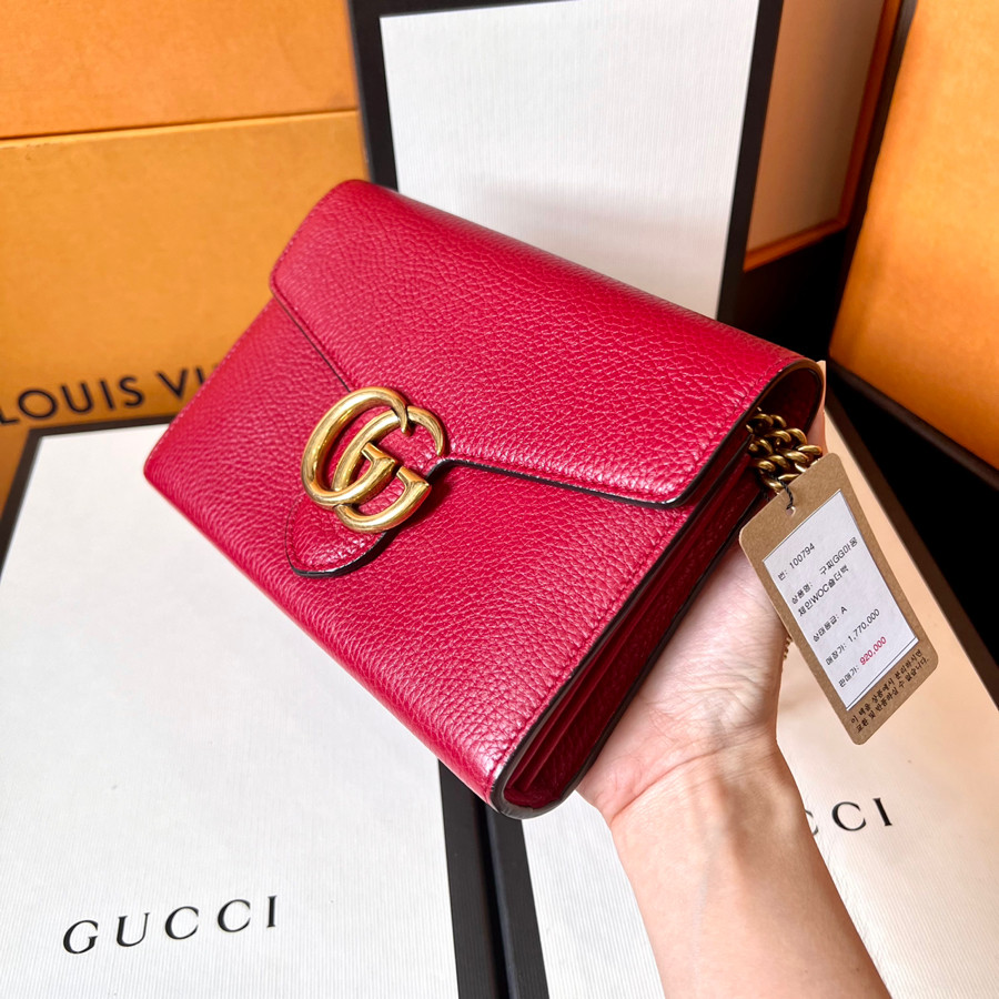 GUCCI MARMONT LEATHER CHAIN WALLET