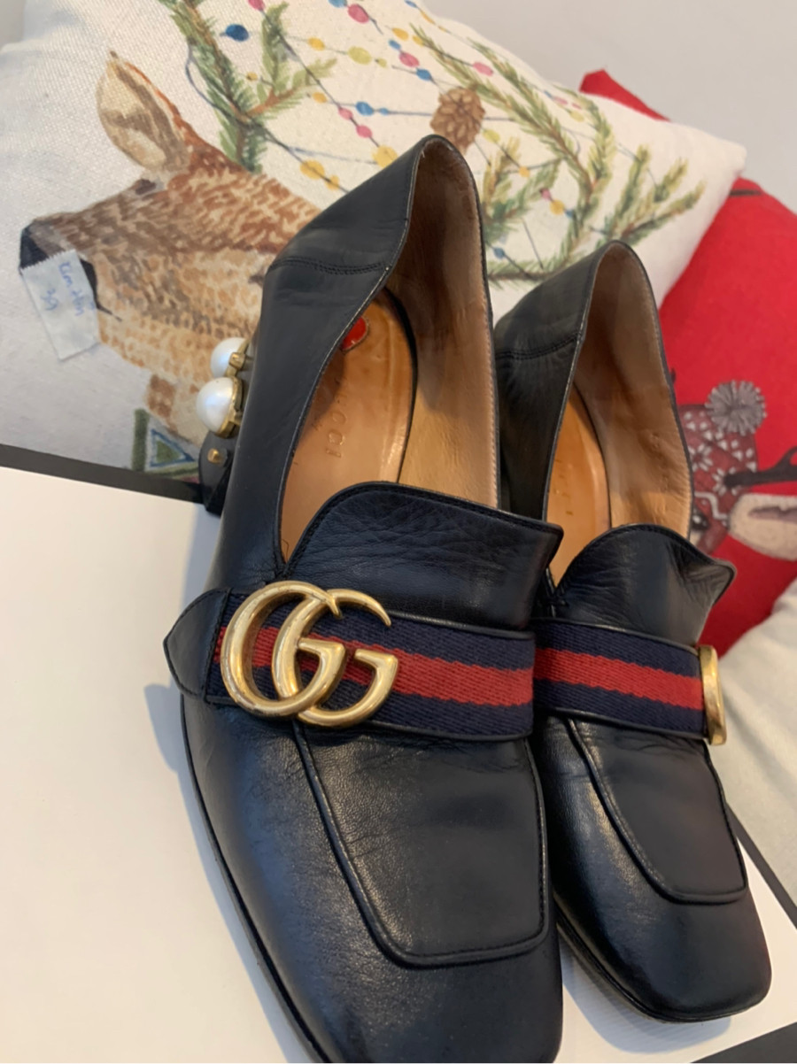 Giày gucci