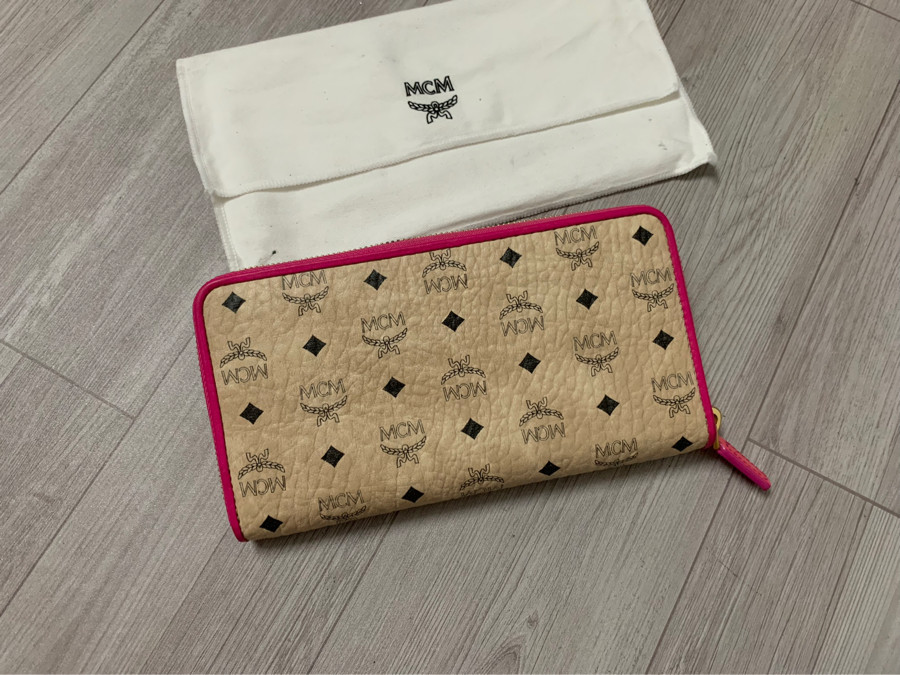 Zip MCM new 99%