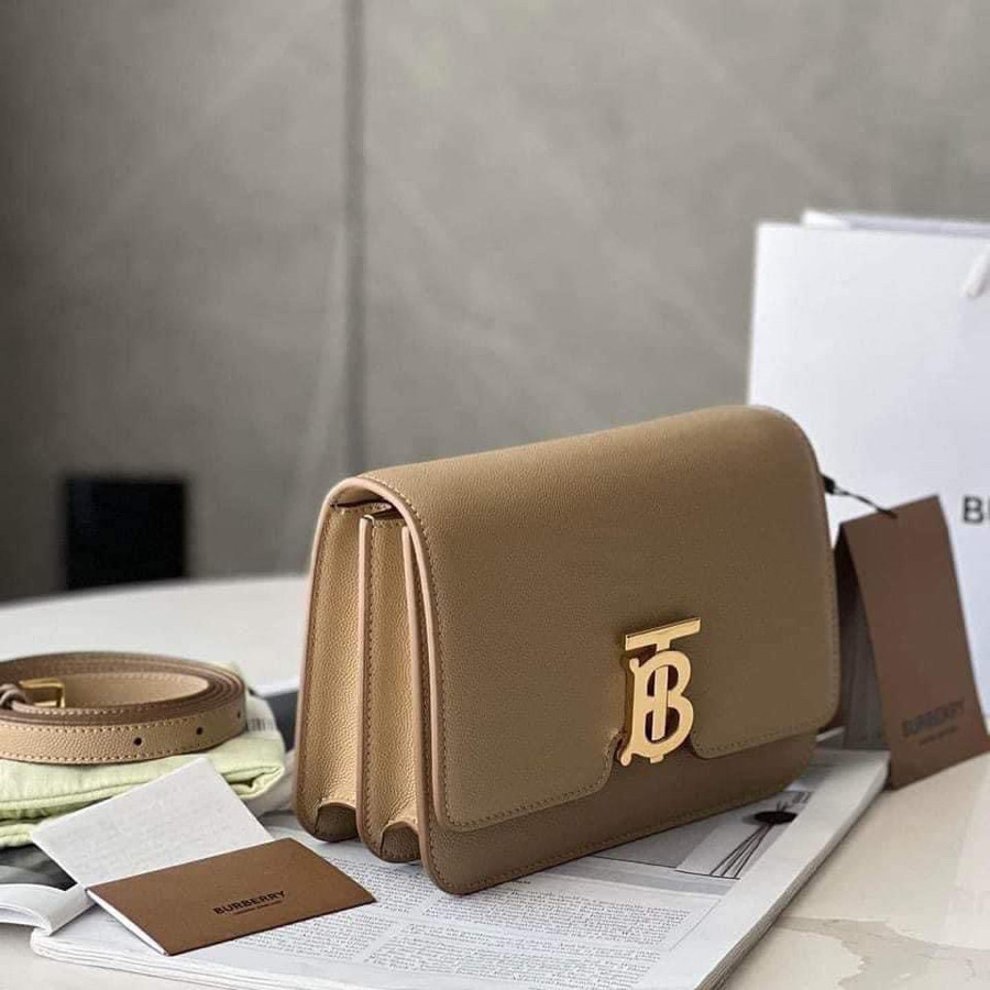 Túi Burberry TB bag