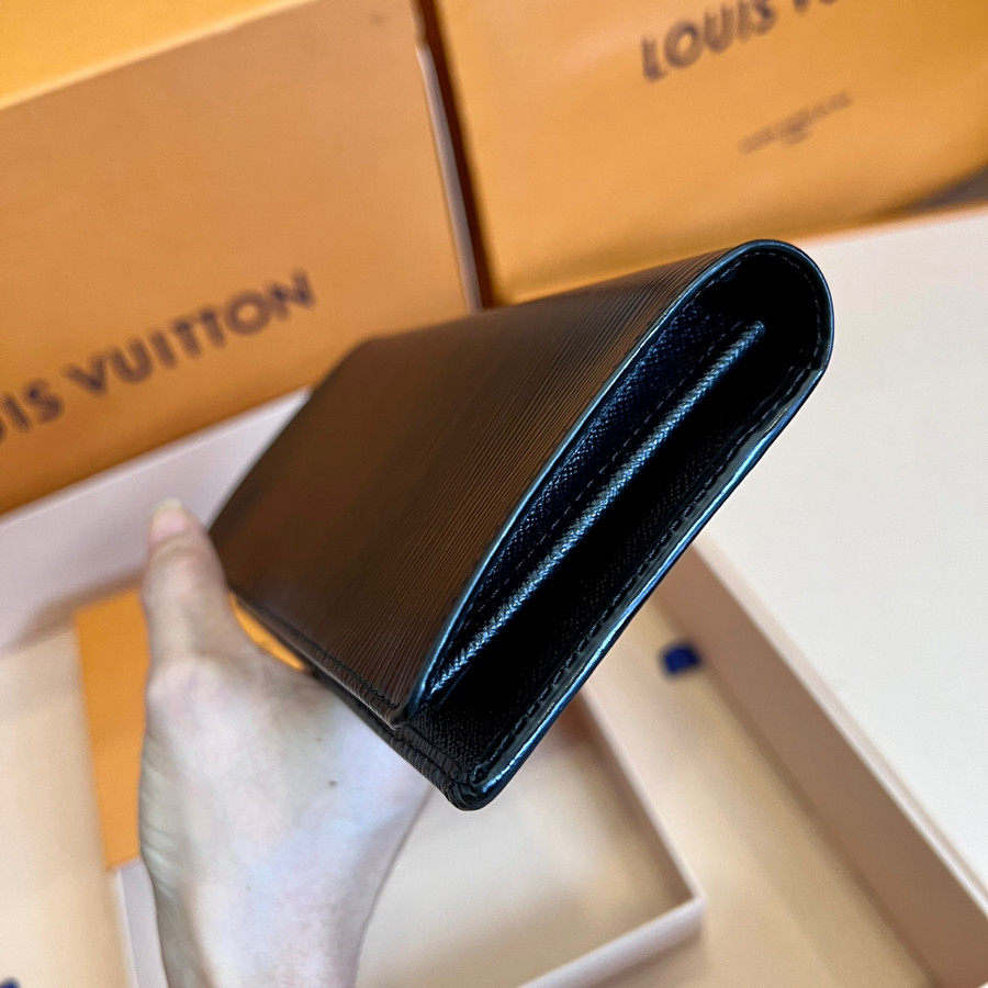 LV EPI LEATHER BRAZZA WALLET