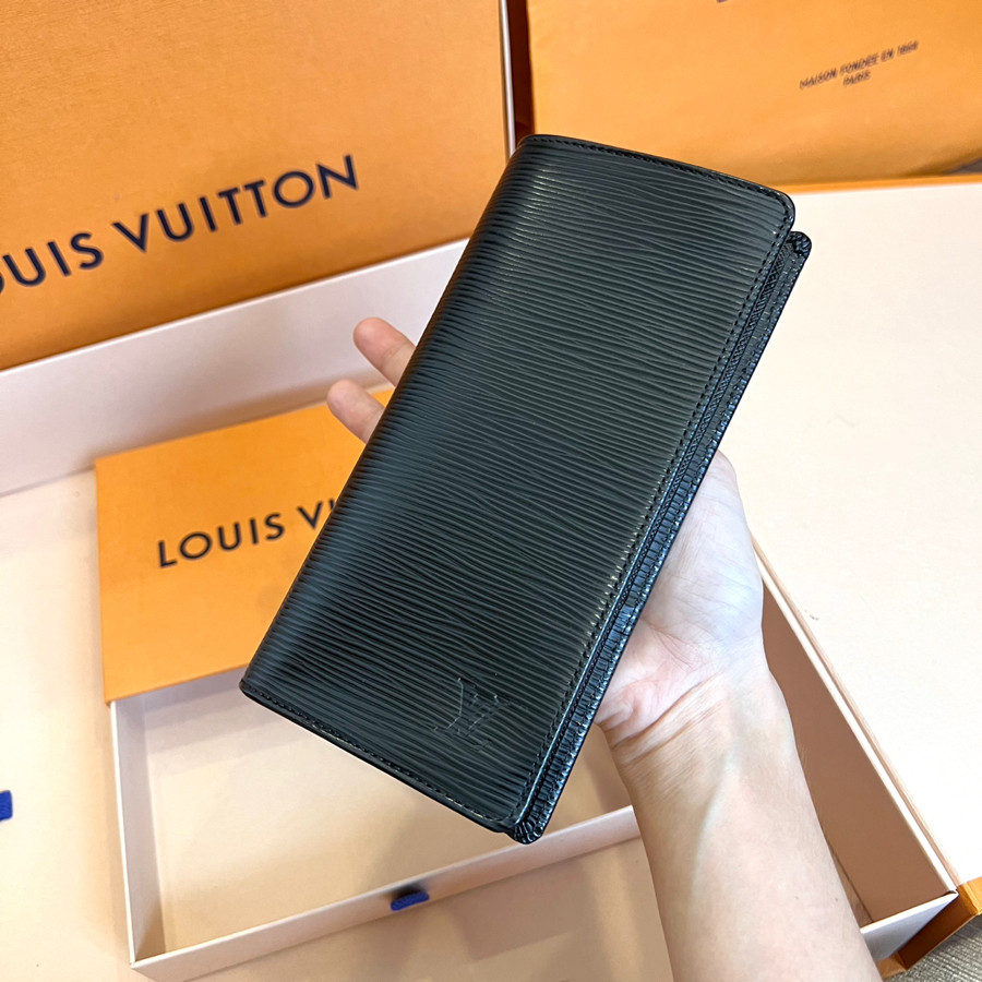 LV EPI LEATHER BRAZZA WALLET