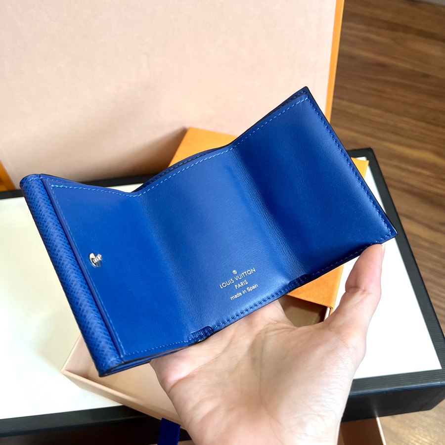 LV DISCOVERY COMPACT WALLET