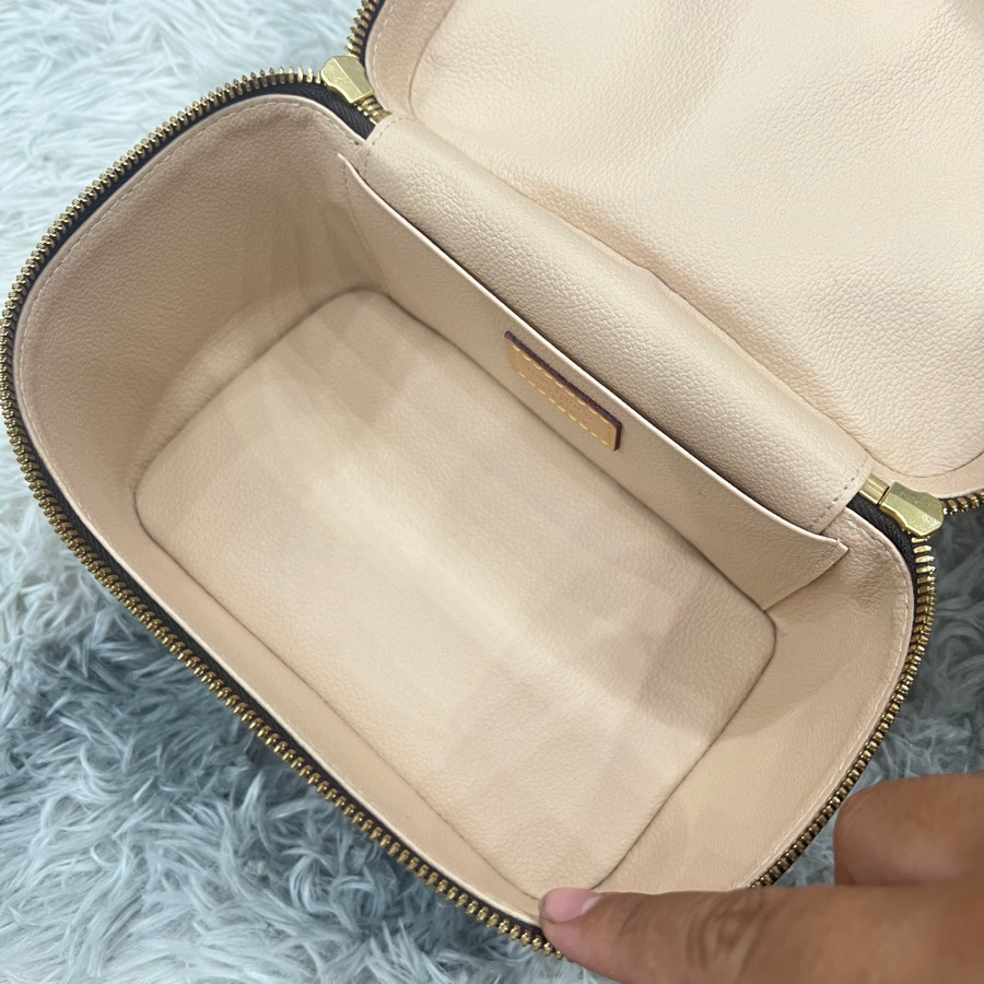 Nice mini LV