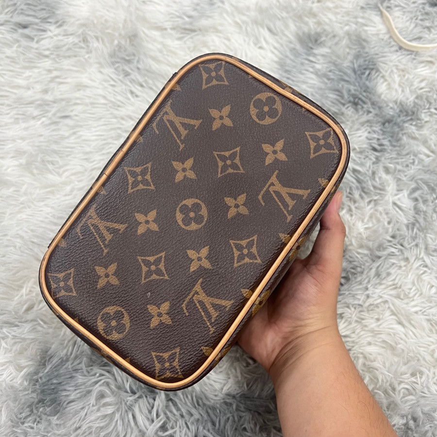 Nice mini LV