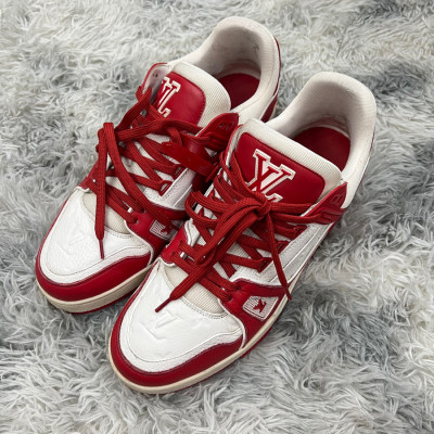 LV sneaker red