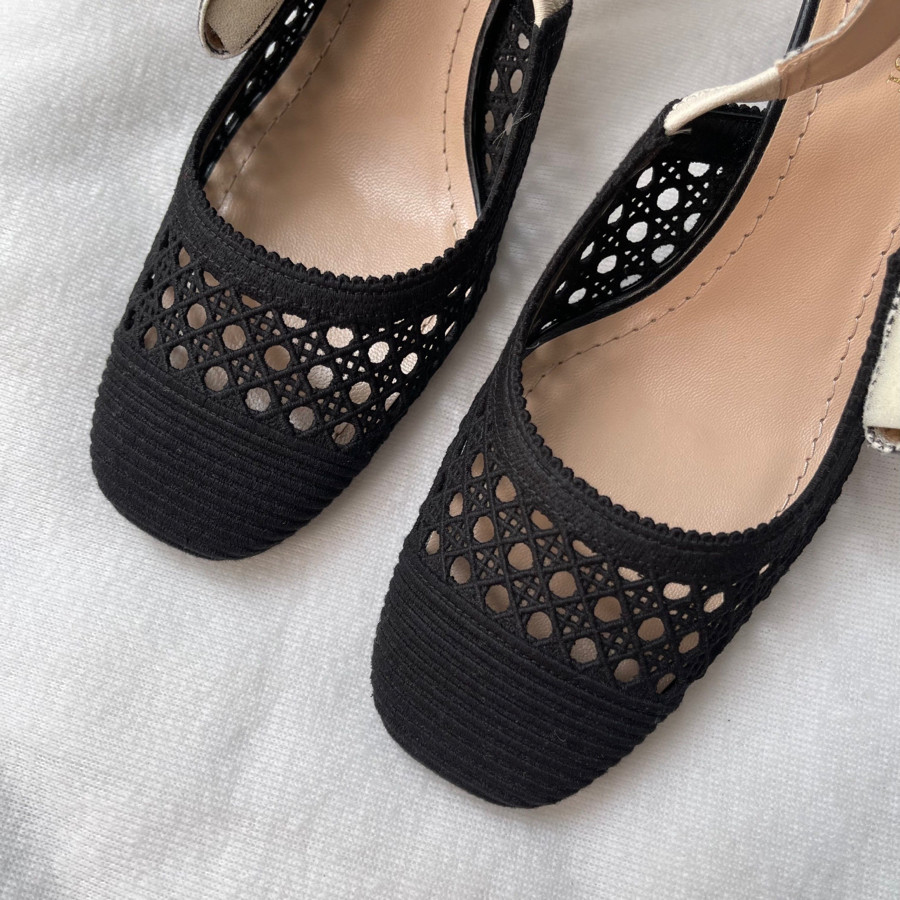 Guốc Dior đen size 38