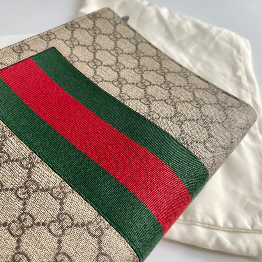 Clutch gucci