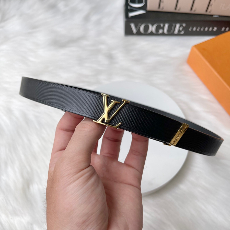 Belt l.v đen size 7520 - 98% ( bấm 1 lỗ ) fullbox