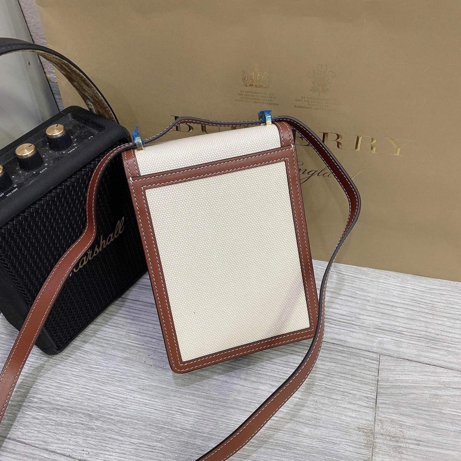 Túi Burberry