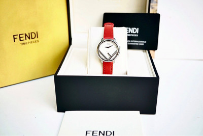 Đồng hồ Fendi New