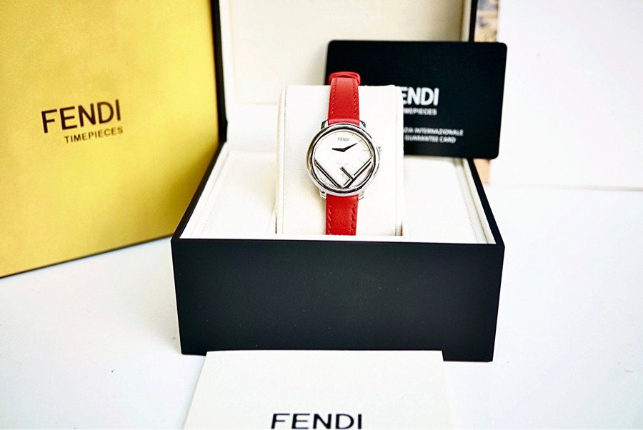Đồng hồ Fendi New