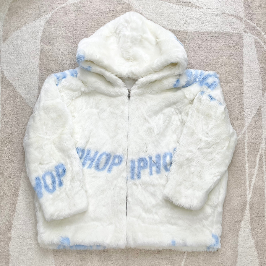 Jacket lông lip.hop chữ xanh - freesize - like new