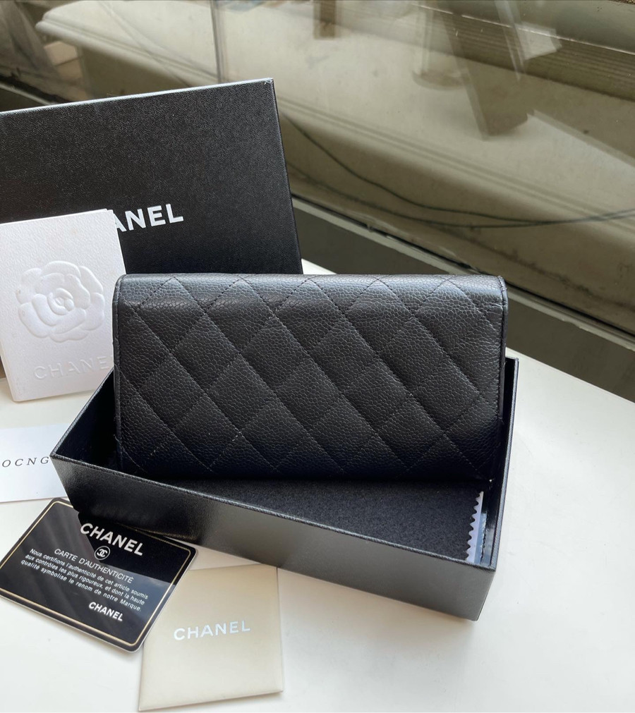 Chanel wallet