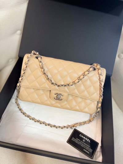 Túi chanel classic màu be da caviar khoá trắng sz 25 code 19 fullbox card