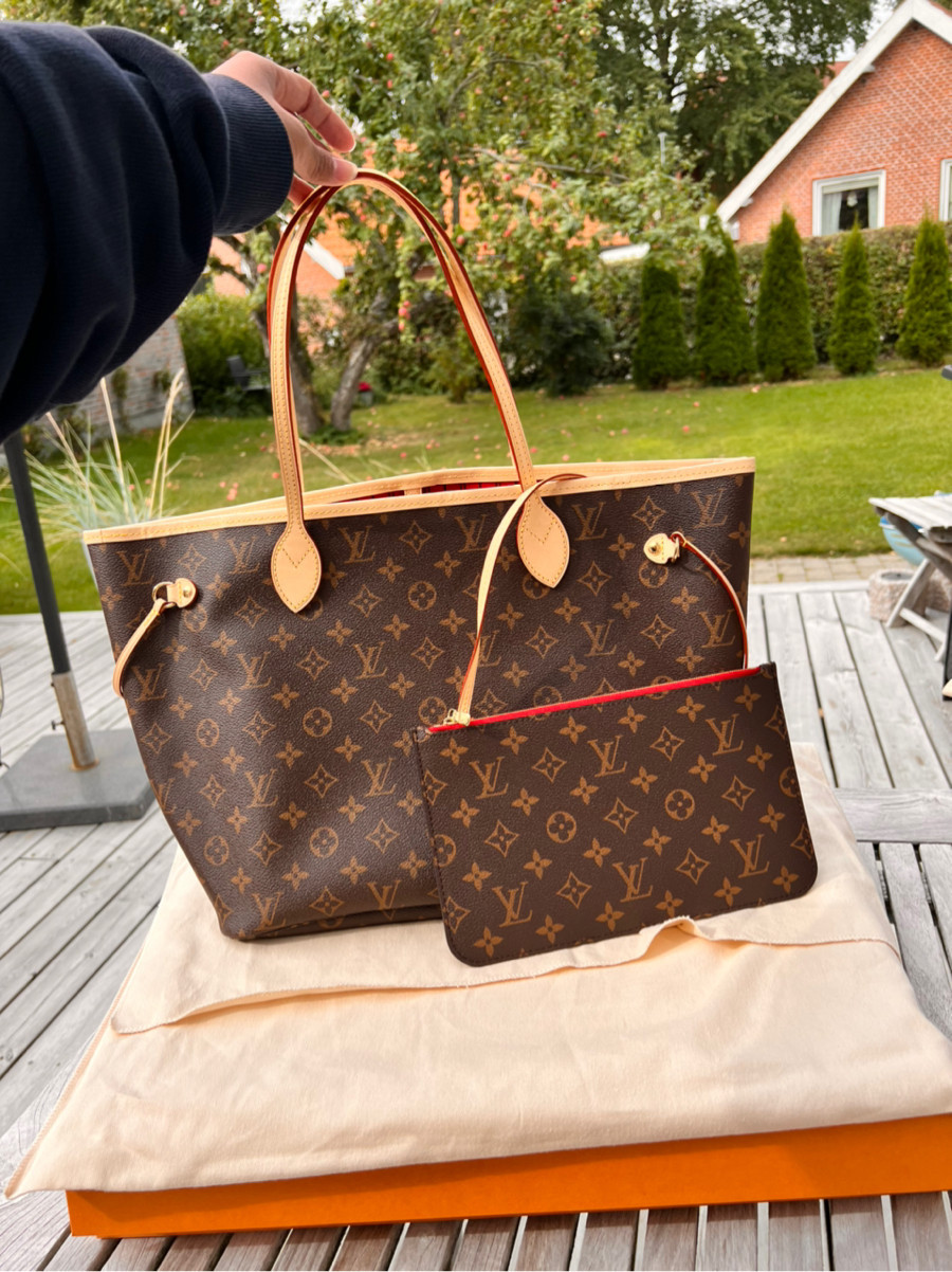 Neverfull size mm new 100% lòng đỏ siêu hiếm