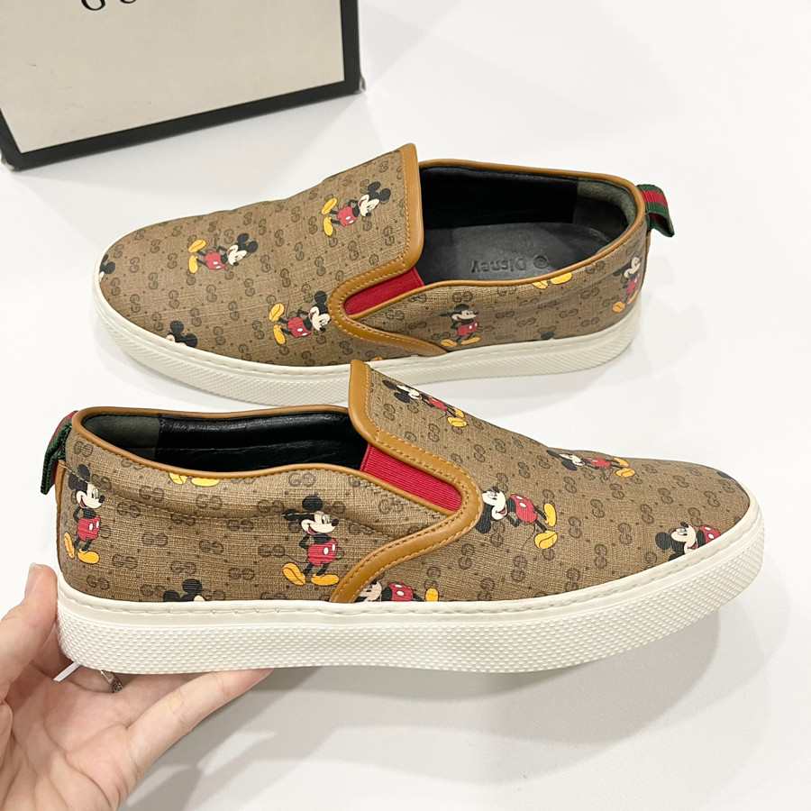 Slip on G.c x disney size 5.5 - 97% fullbox