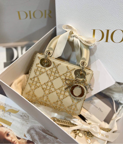 Túi dior lady ghi đính đá kèm dây sz mini fullbox bill new