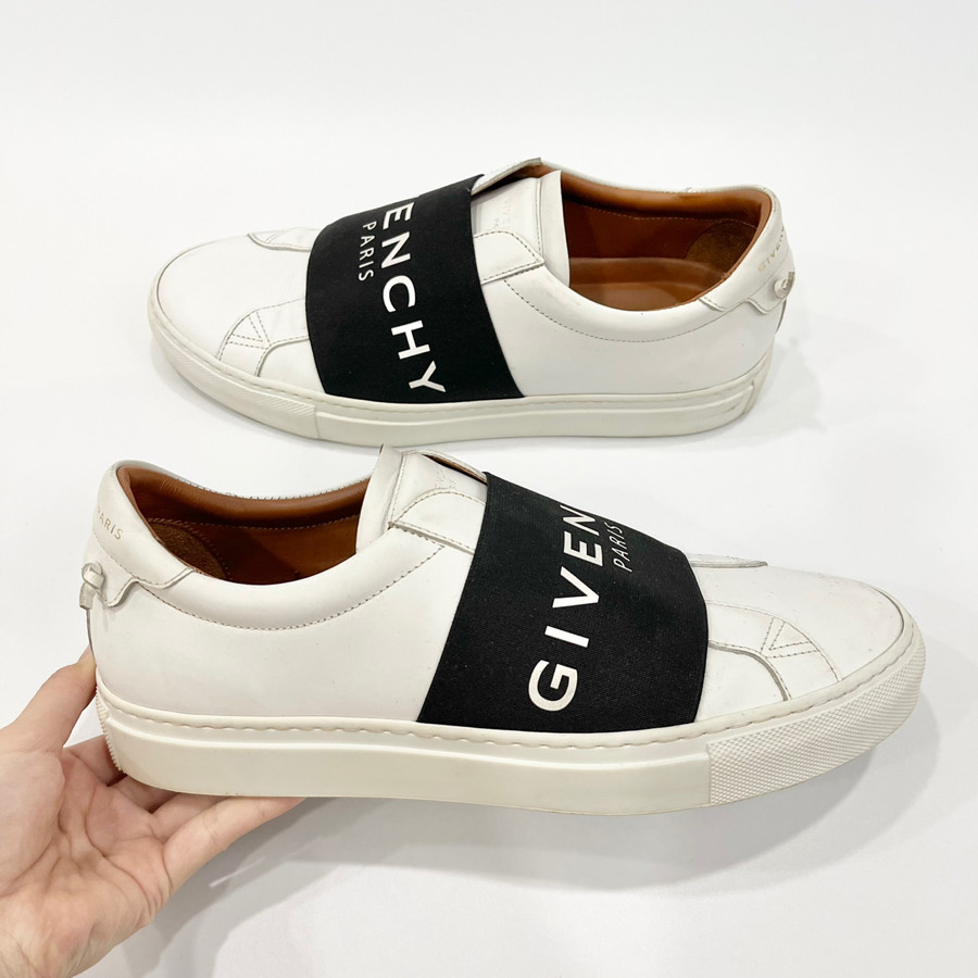 Slip on g.v.c đen size 40 - 97% only có dán sole