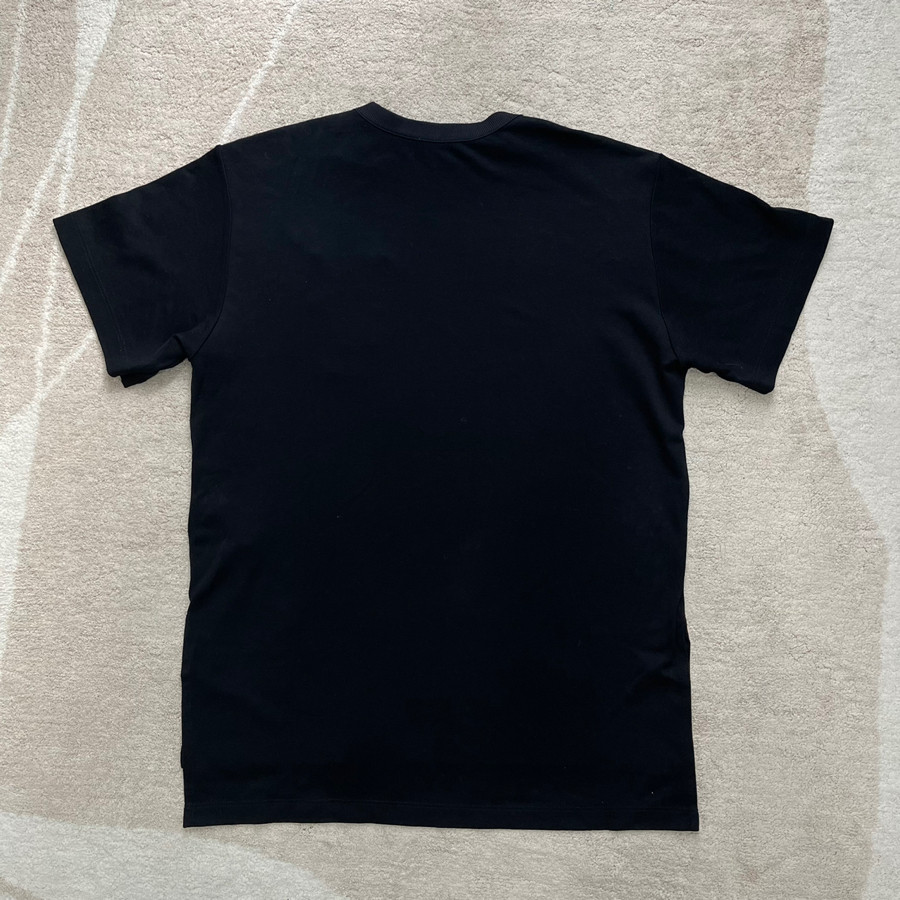 Tee l.v lá bài size M - 99%