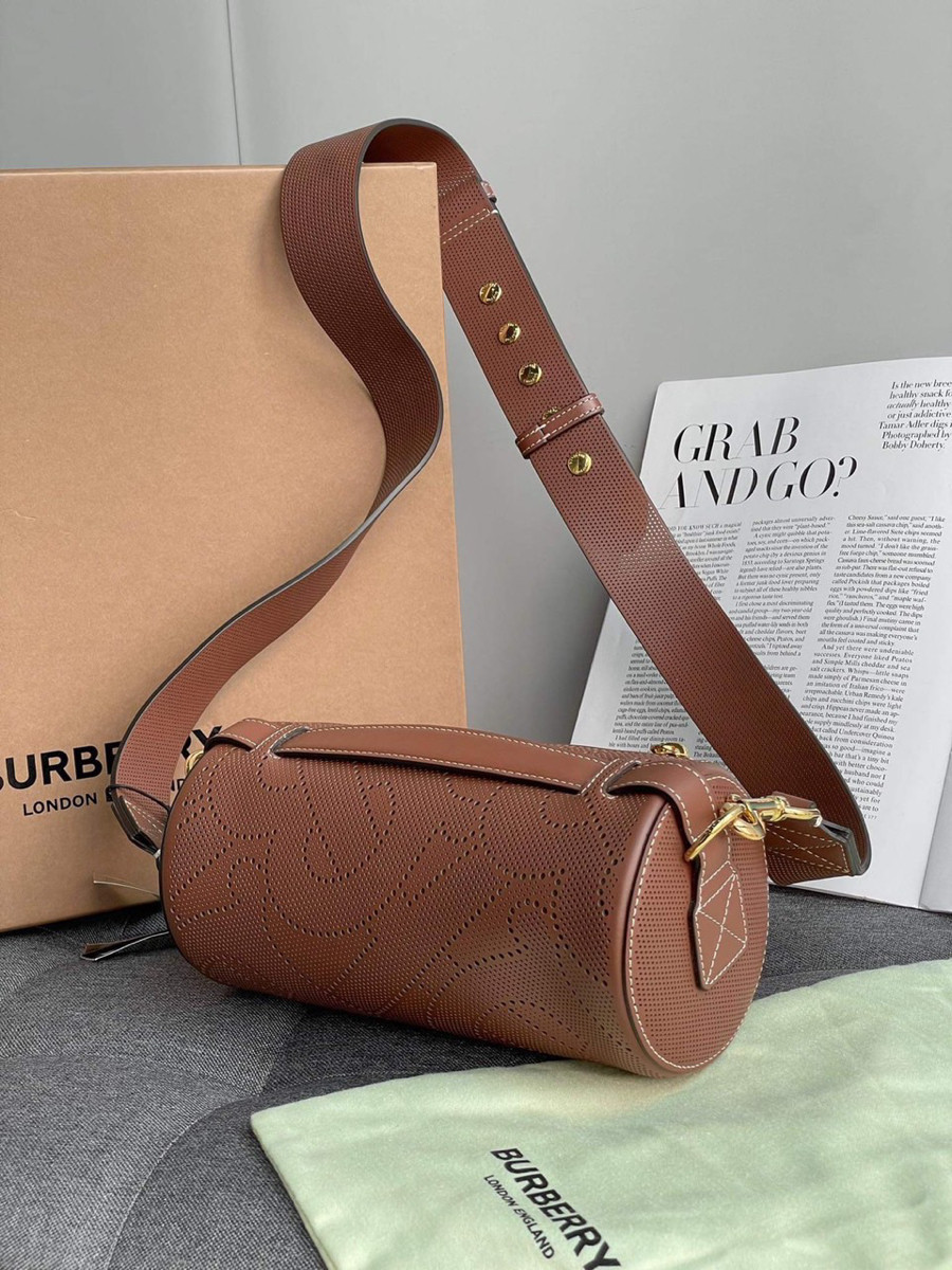 Túi Burberry