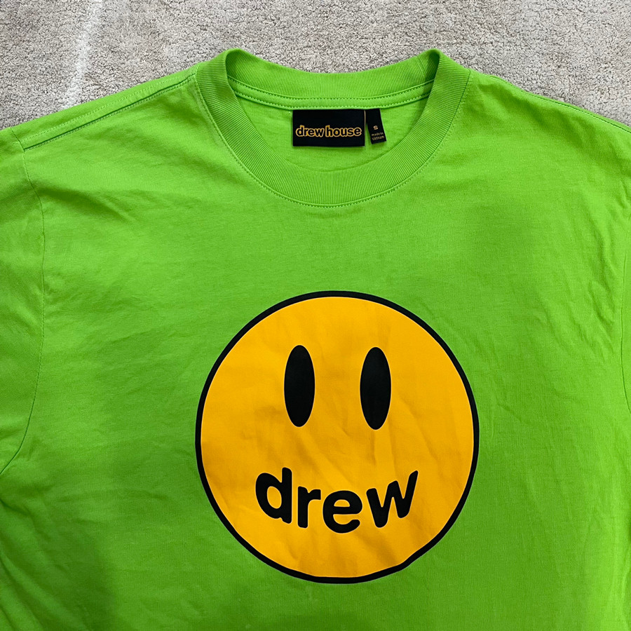 Tee d.r.e.w xanh lá size S ( có bóp lại éo tí ) - 98%