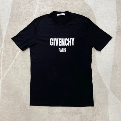 Tee g.v.c bản rách 1 lớp size S - 98%