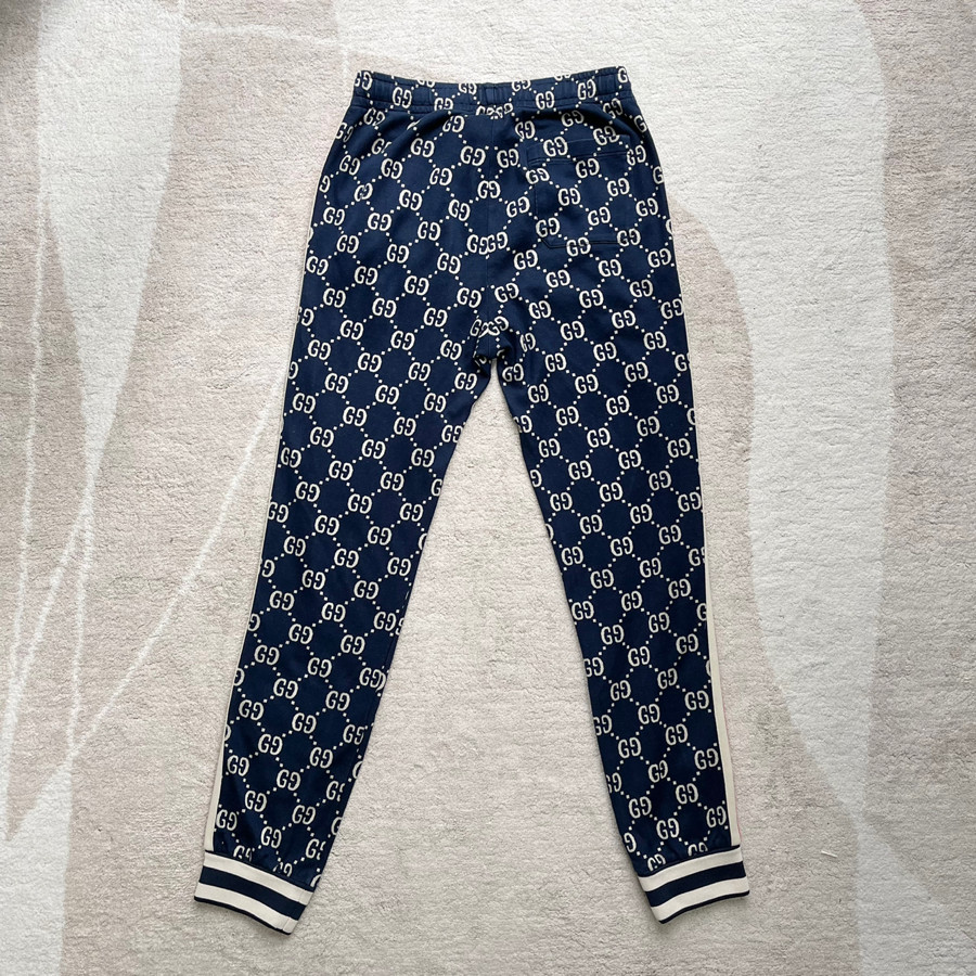 Swpants g.c size S - 98% ( đã cắt tag lưng còn wash tag )