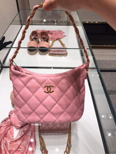 CHANEL Hobo bag pink - size 24