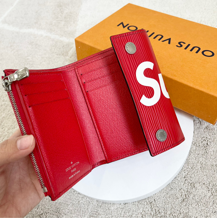 Chain wallet sup x l.v - 98% fullbox