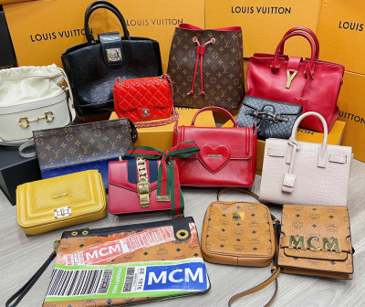 Túi xách hot hit mời mn shopping ạ