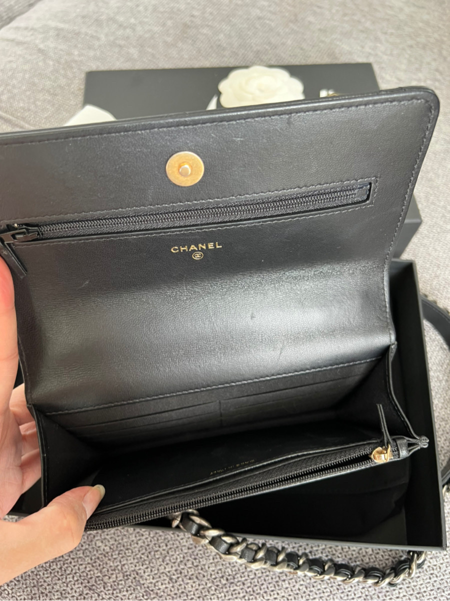 Chanel woc c19