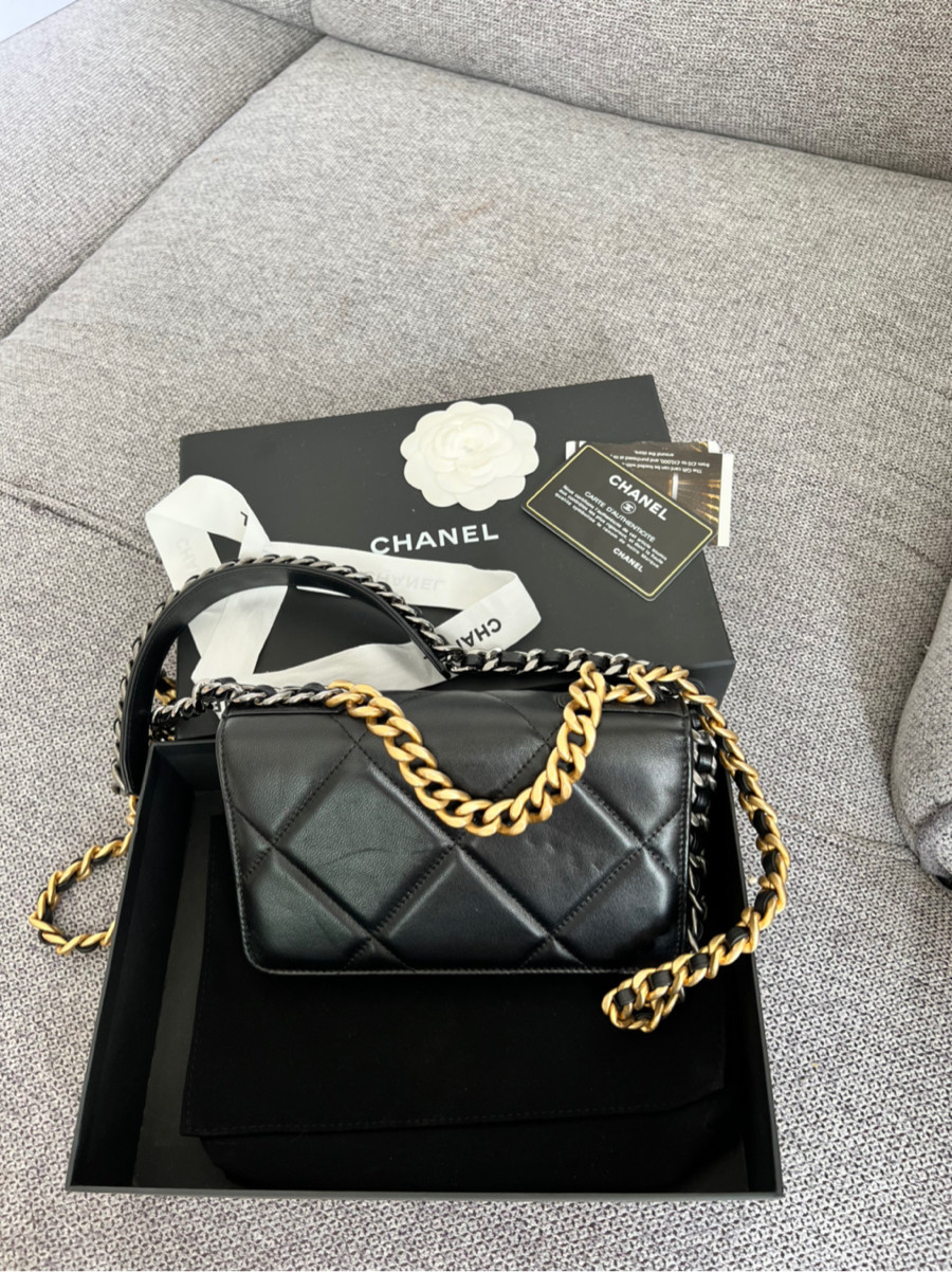 Chanel woc c19