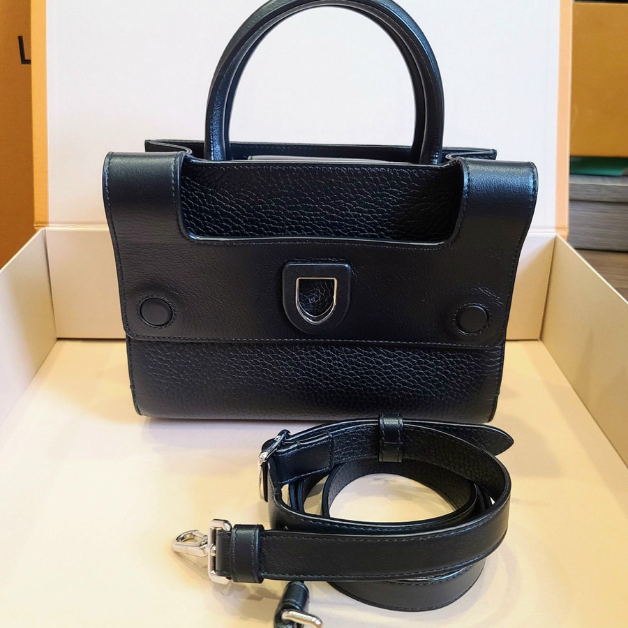 Túi DIOR BLACK GRAINED CALFSKIN MINI DIOREVER TOTE