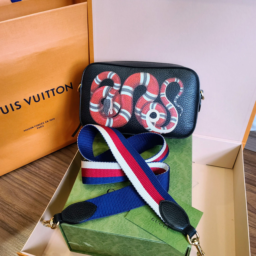 Gucci snake camera online bag