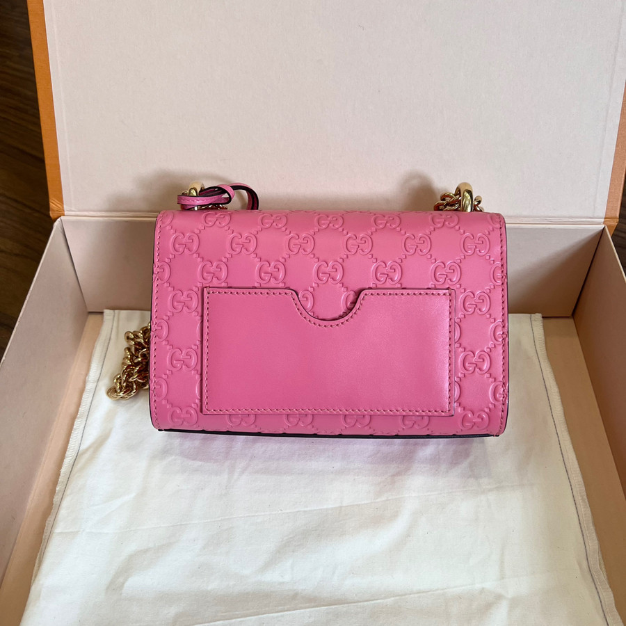 GUCCI PINK GUCCISSIMA SMALL PADLOCK SHOULDER BAG