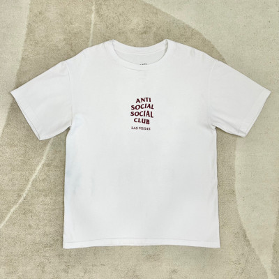 Tee assc size S - 98%