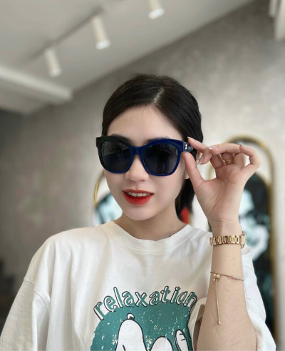 Kính Chanel 2 màu độc đáo ✨