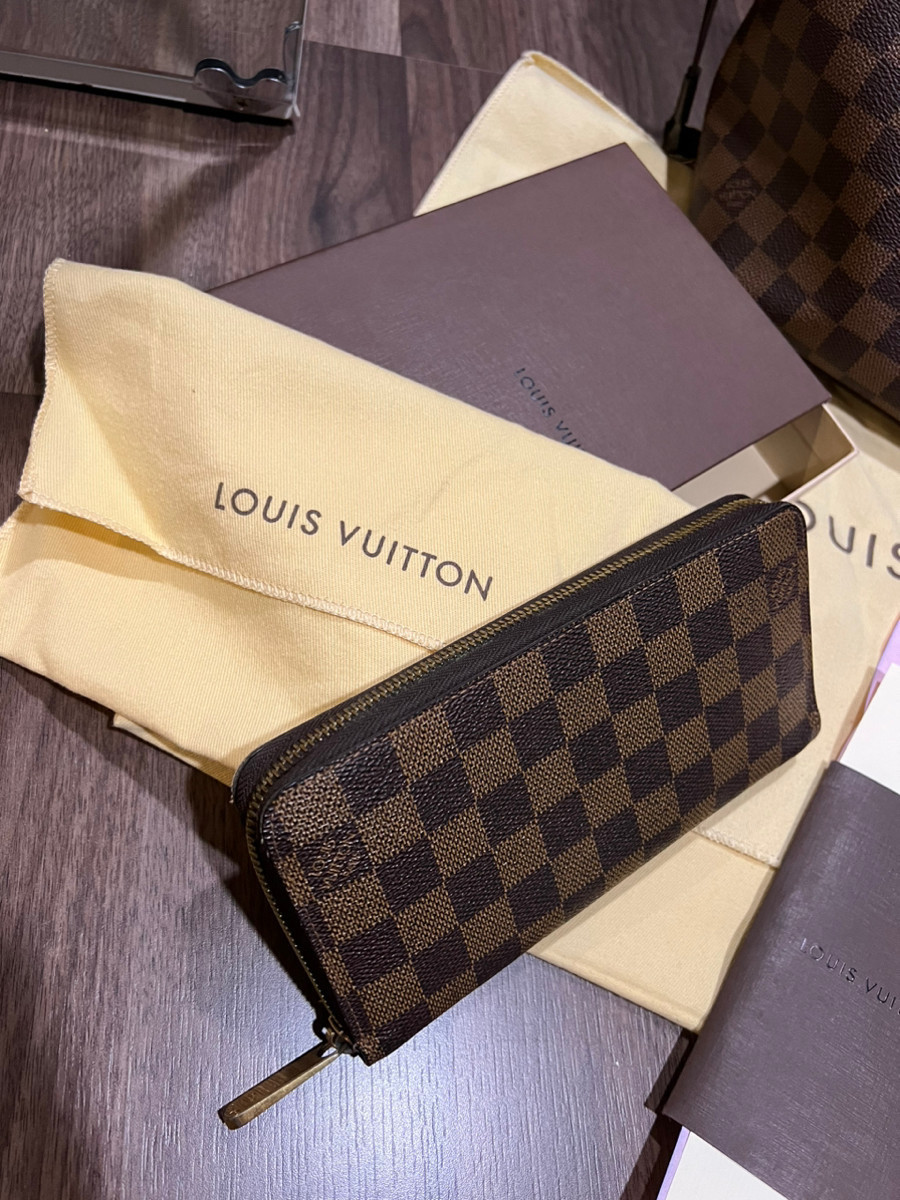 LV Neverfull +  Zippy Wallet