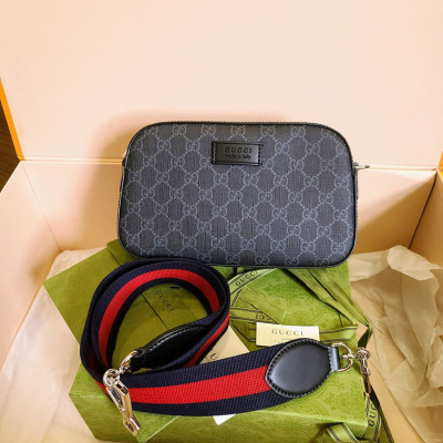 Túi Gucci GG BLACK SHOULDER BAG