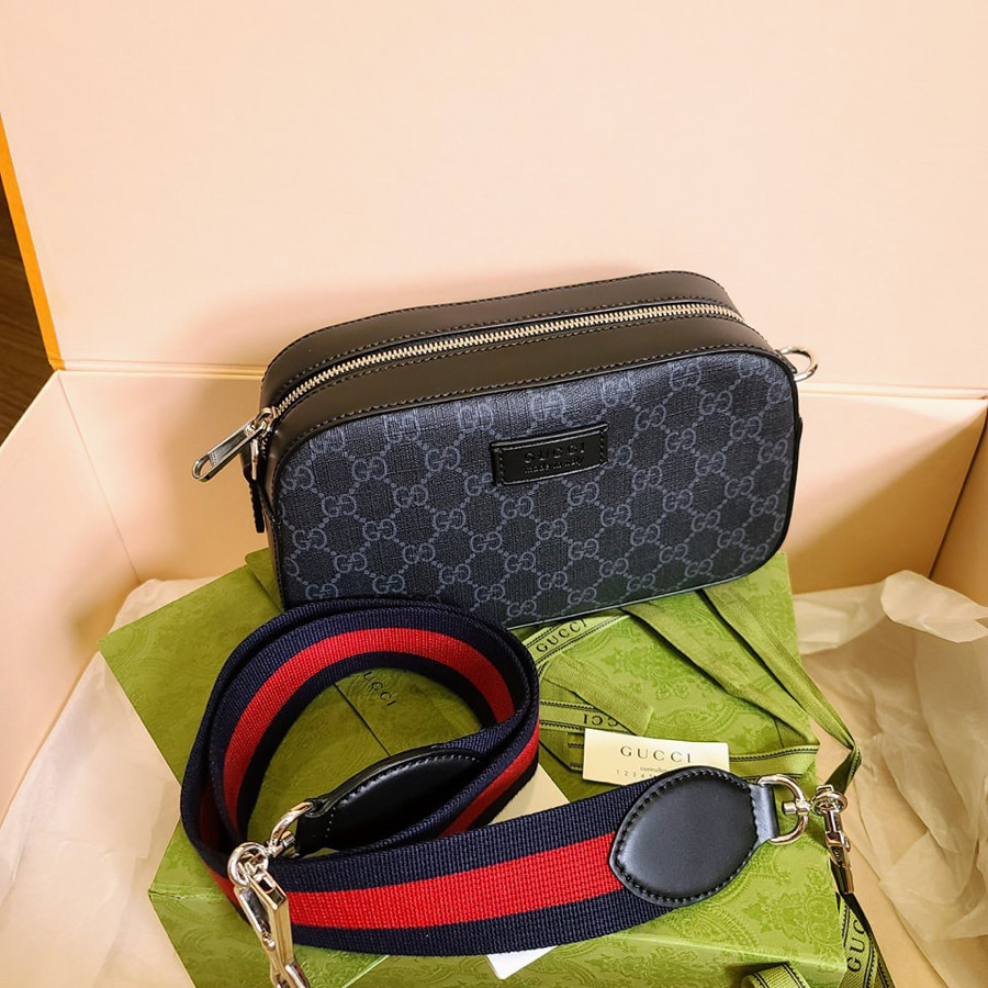 Túi Gucci GG BLACK SHOULDER BAG