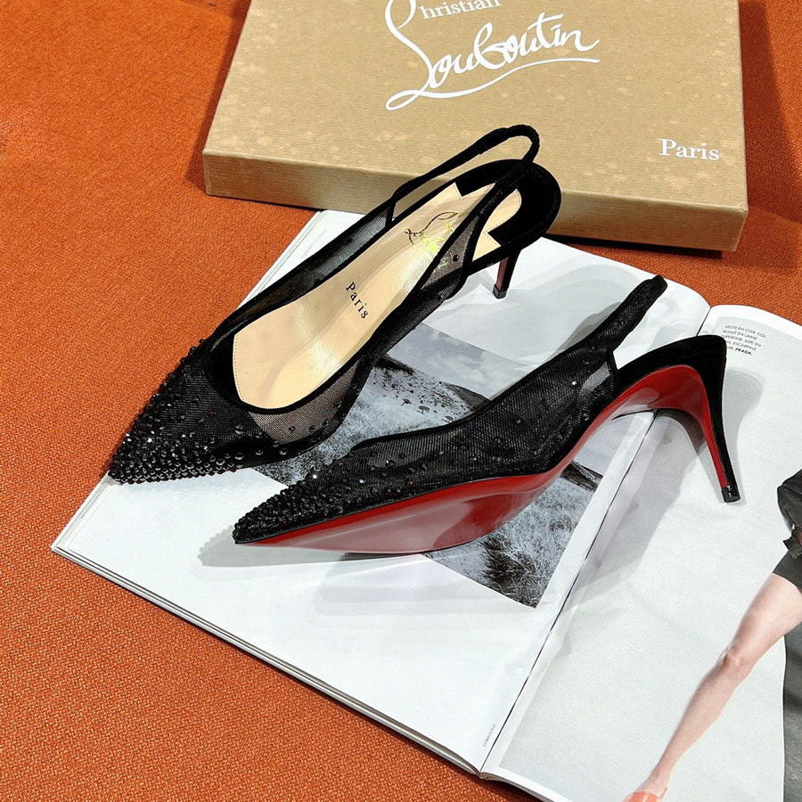 Giày Louboutin