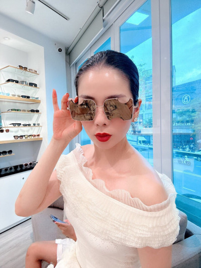 Kính râm Off White new ss 2022 cực chất ✨