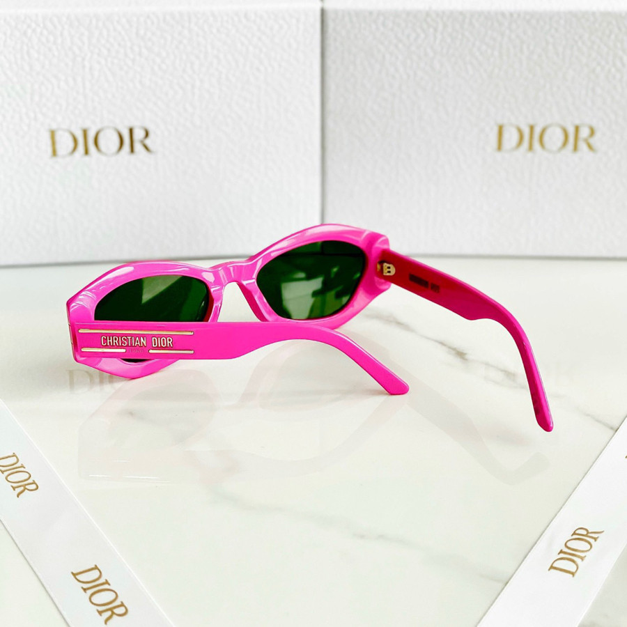 Kính râm Dior new ss 2022 , chất lừ ✨