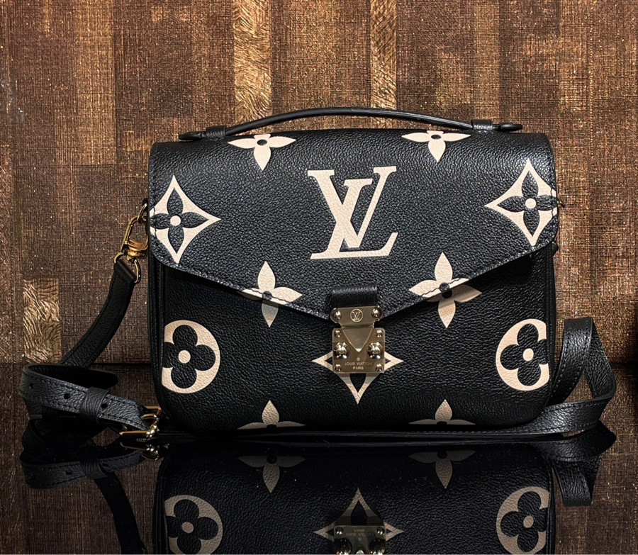 Túi Louis Vuitton