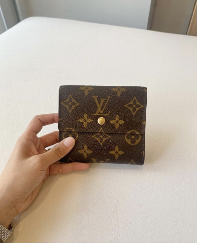 LV mono wallet